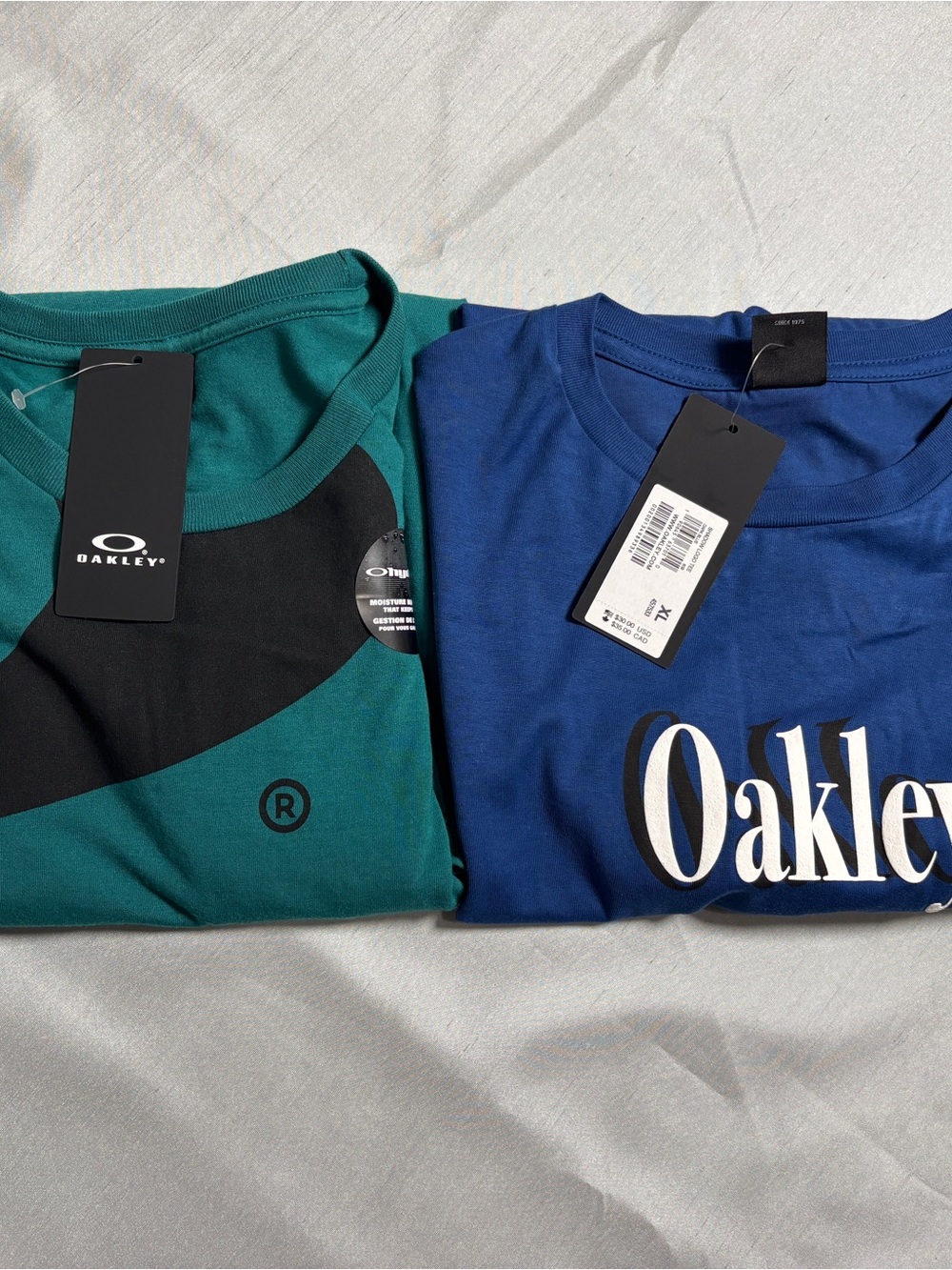 Oakley XL T-Shirt Bundle | 2 Graphic Tees | NWT Green + Bonus Blue Tee